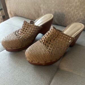 Veronica Beard Woven Brown Mules